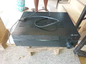Insingia Amplifier Smart With Bluetooth and Radio