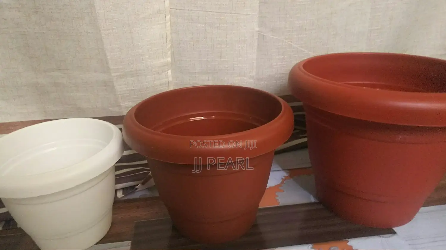 Plastic Round Flower Pots
