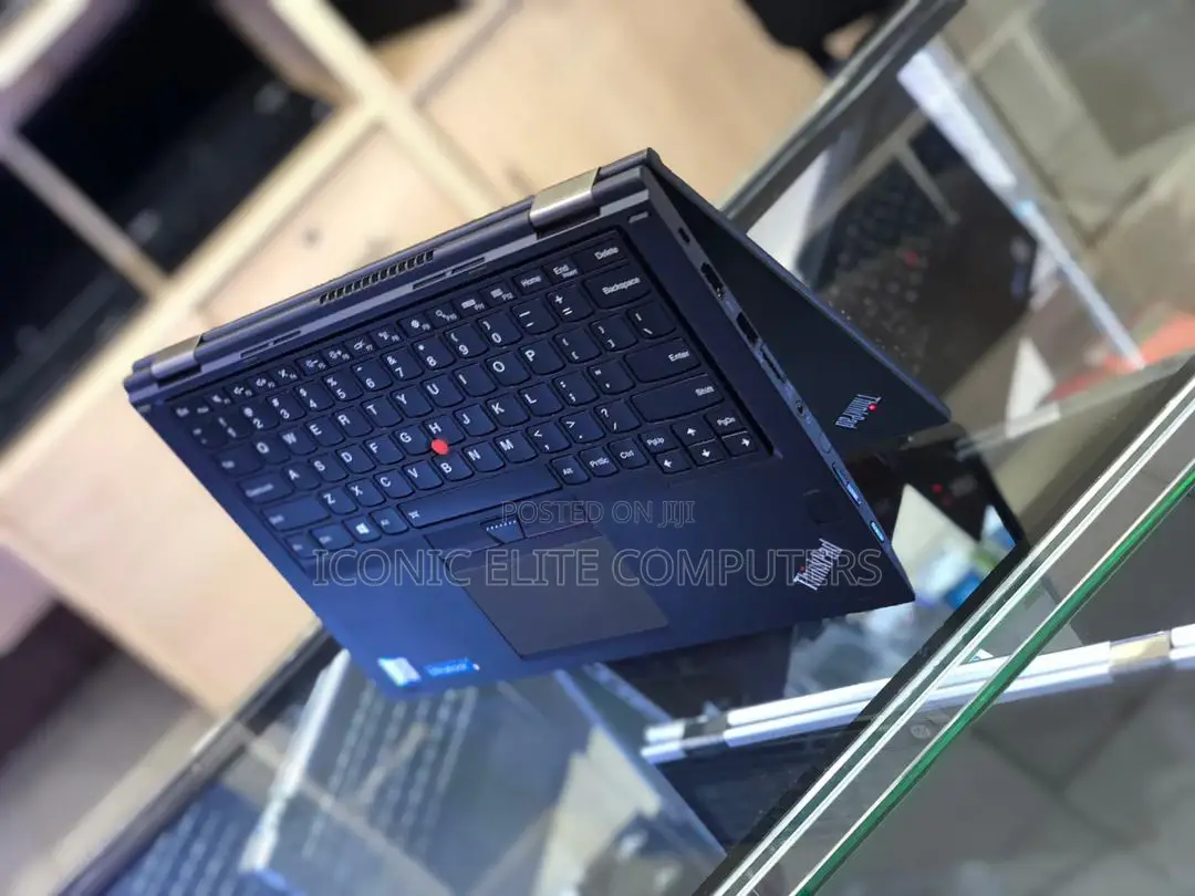 Laptop Lenovo ThinkPad Yoga 370 8GB Intel Core I5 SSD 256GB