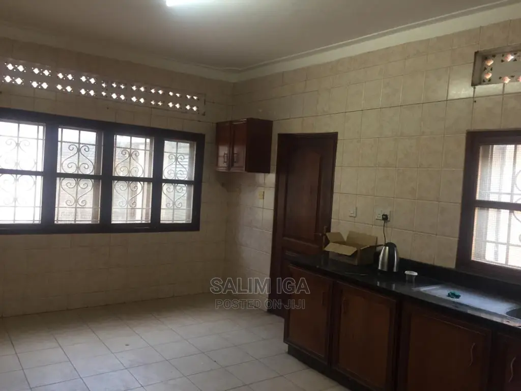 4bdrm Bungalow in Kololo Property, Kampala for Rent