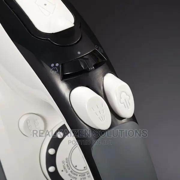 Russell Hobbs Quality Fabric Express Steam Spray Iron 2200W