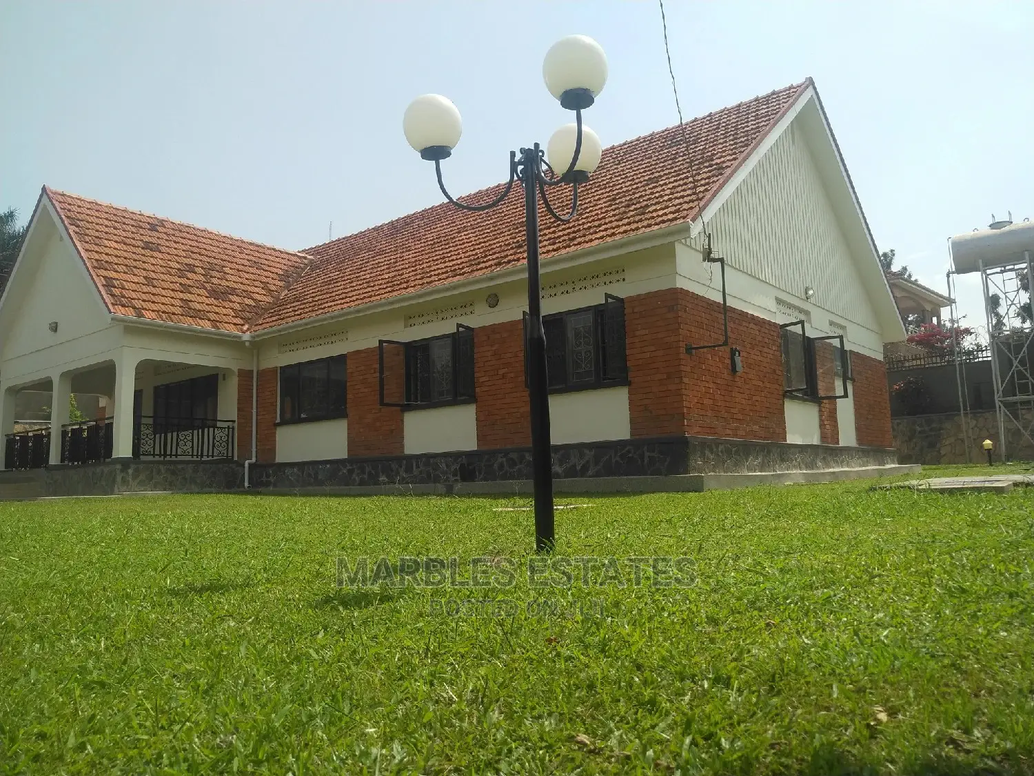 4bdrm Bungalow in Naguru, Kampala for Rent