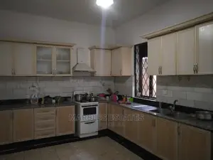 6bdrm House in Naguru, Kampala for Rent