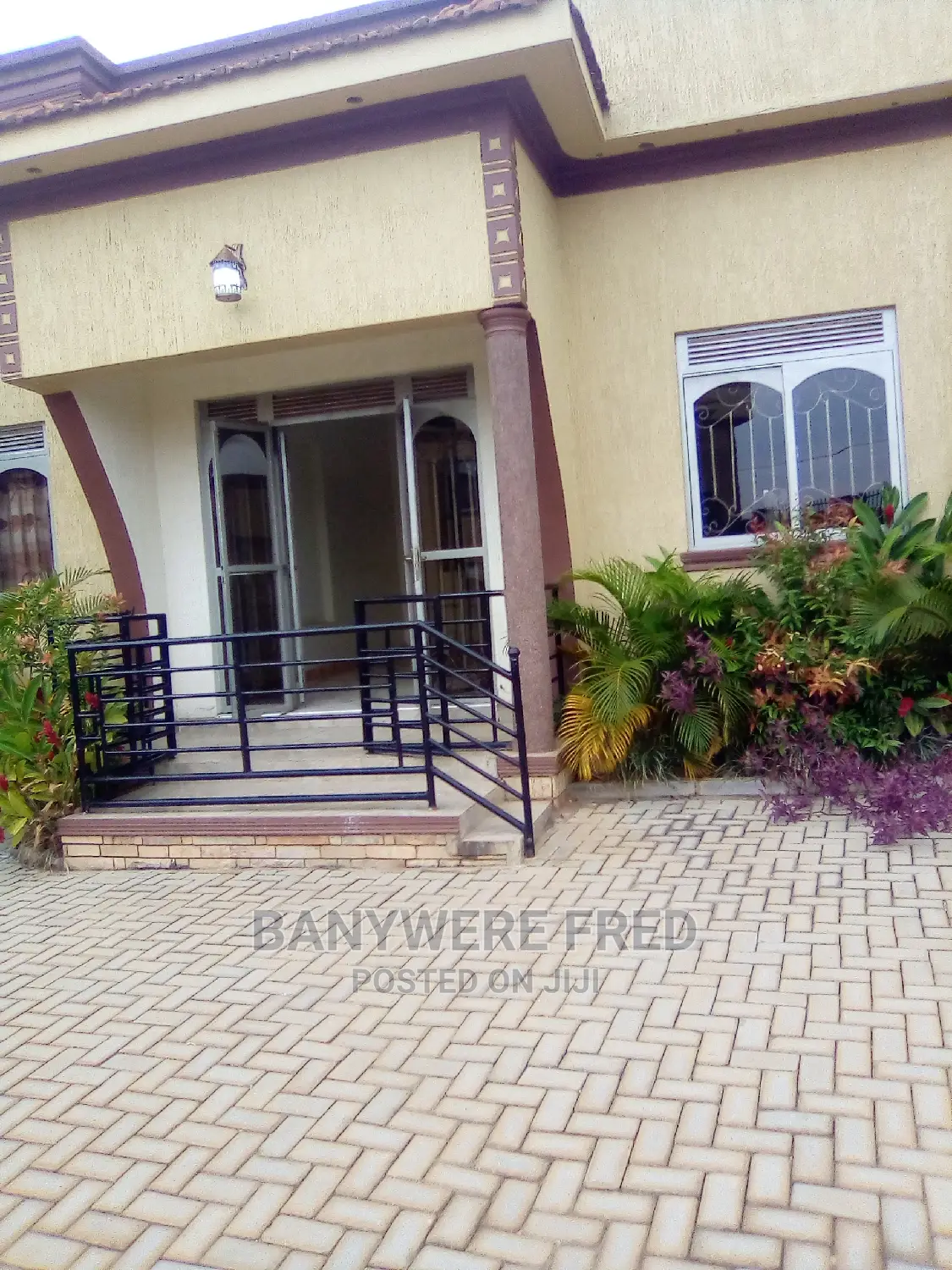 Furnished 2bdrm Bungalow in Kikambi Estate, Kampala for Rent