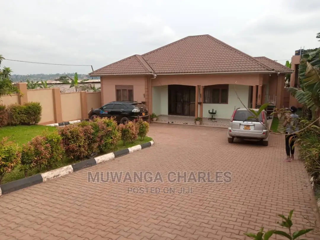 3bdrm House in Fs Properties Ltd, Kampala for Sale