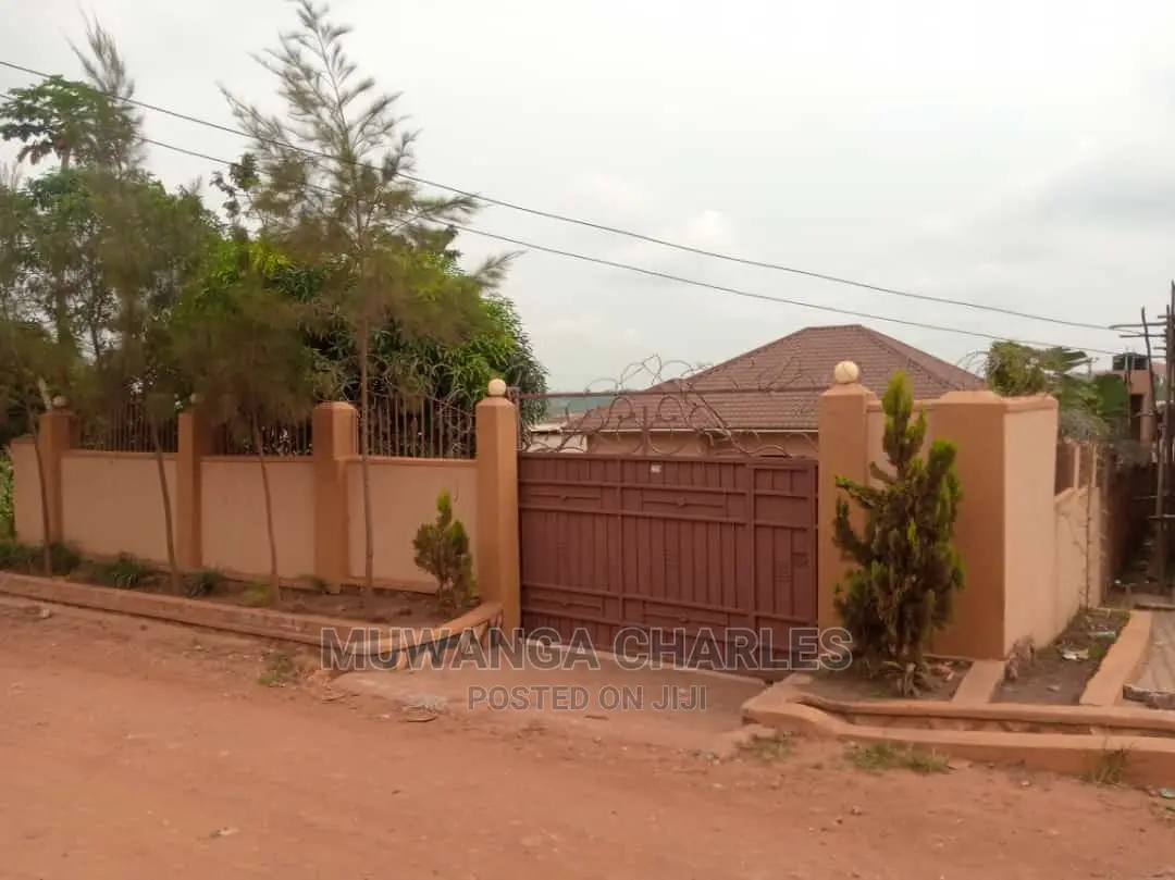 3bdrm House in Fs Properties Ltd, Kampala for Sale