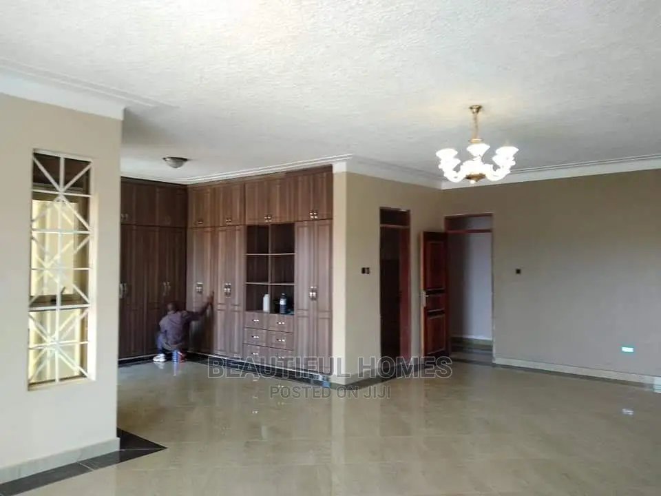 Furnished 5bdrm Mansion in Kira, Kampala for Sale