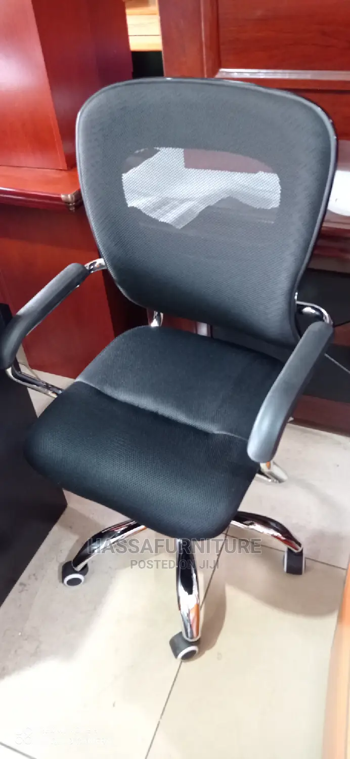 Mesh Chair Short Back Brand New