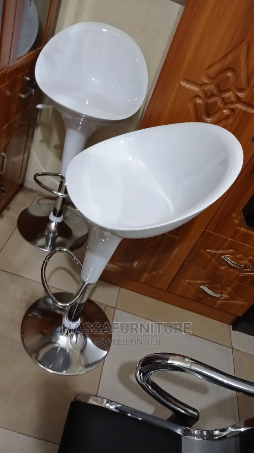 Bar Stools Brand New at Affordable Price