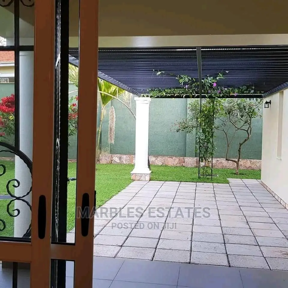 3bdrm Bungalow in Naguru, Central Division for Rent