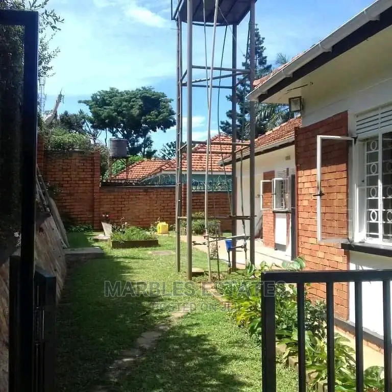 4bdrm Bungalow in Naguru, Kampala for Rent
