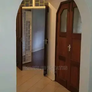 4bdrm Bungalow in Kololo, Kampala for rent