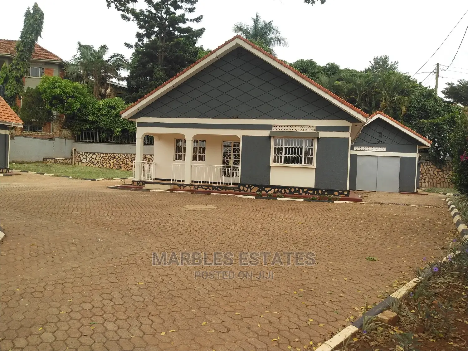 8bdrm House in Naguru, Kampala for Rent