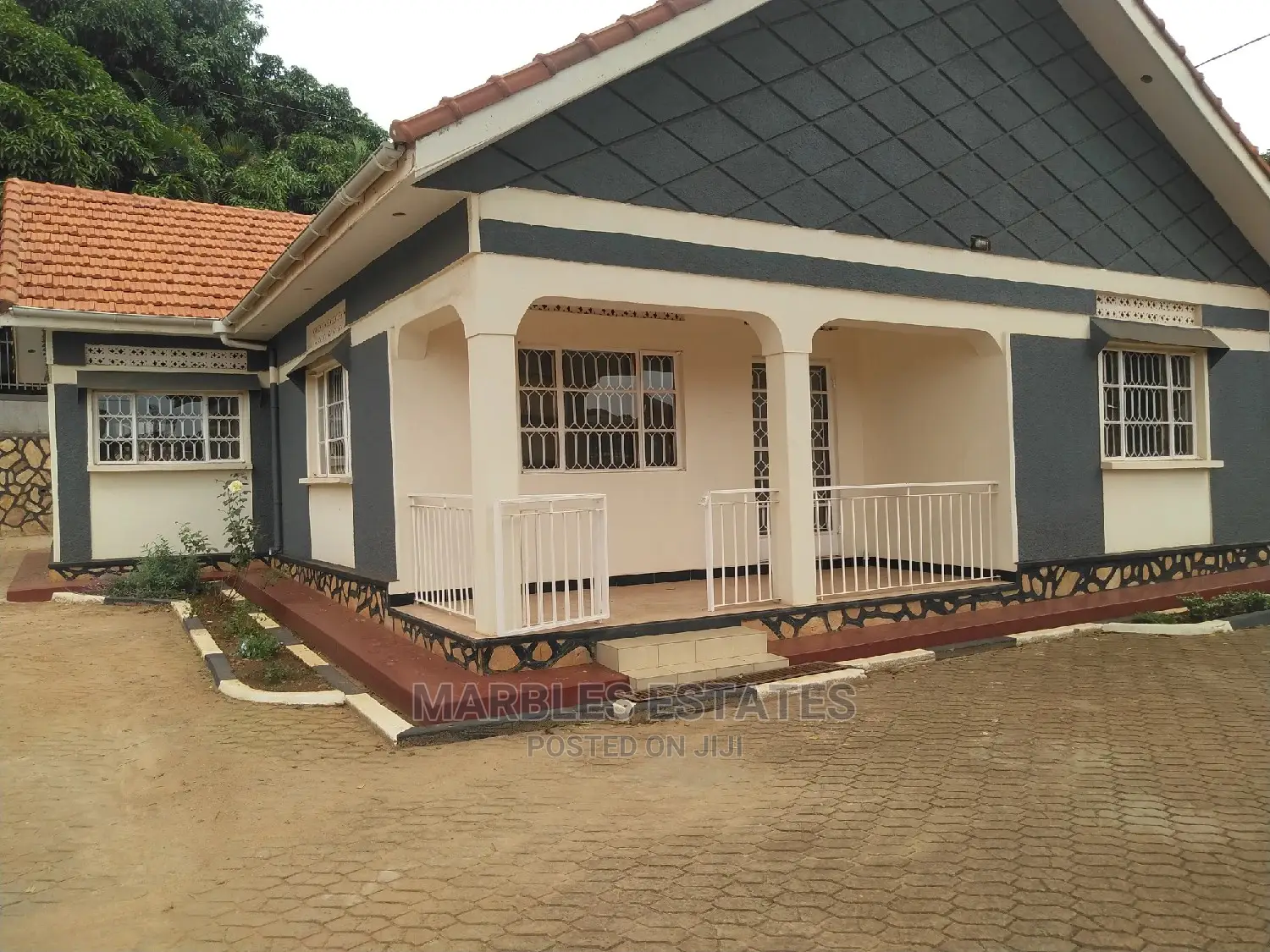 8bdrm House in Naguru, Kampala for Rent