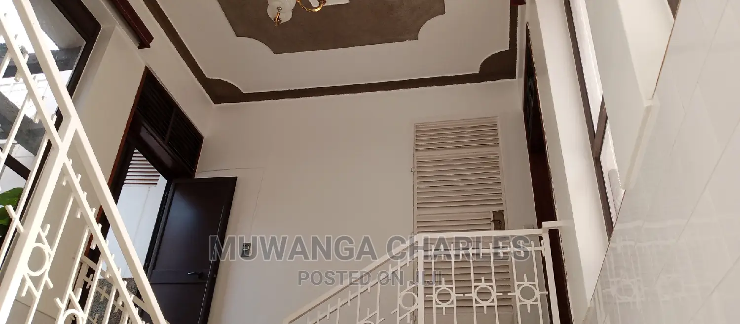 5bdrm Duplex in Fs Properties Ltd, Kampala for Rent