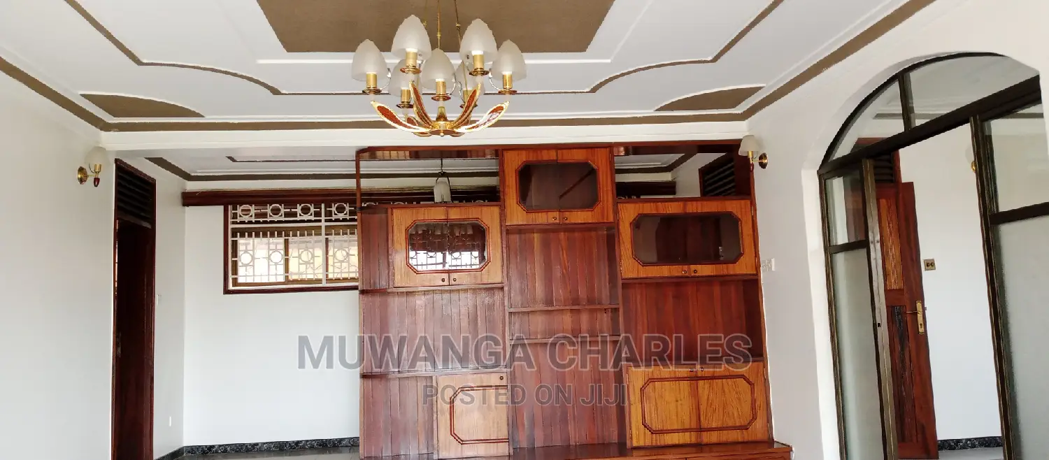 5bdrm Duplex in Fs Properties Ltd, Kampala for Rent