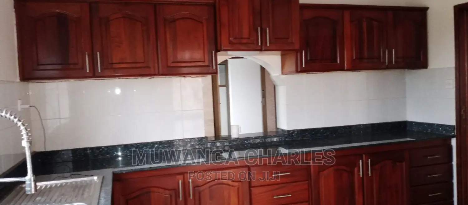 5bdrm Duplex in Fs Properties Ltd, Kampala for Rent
