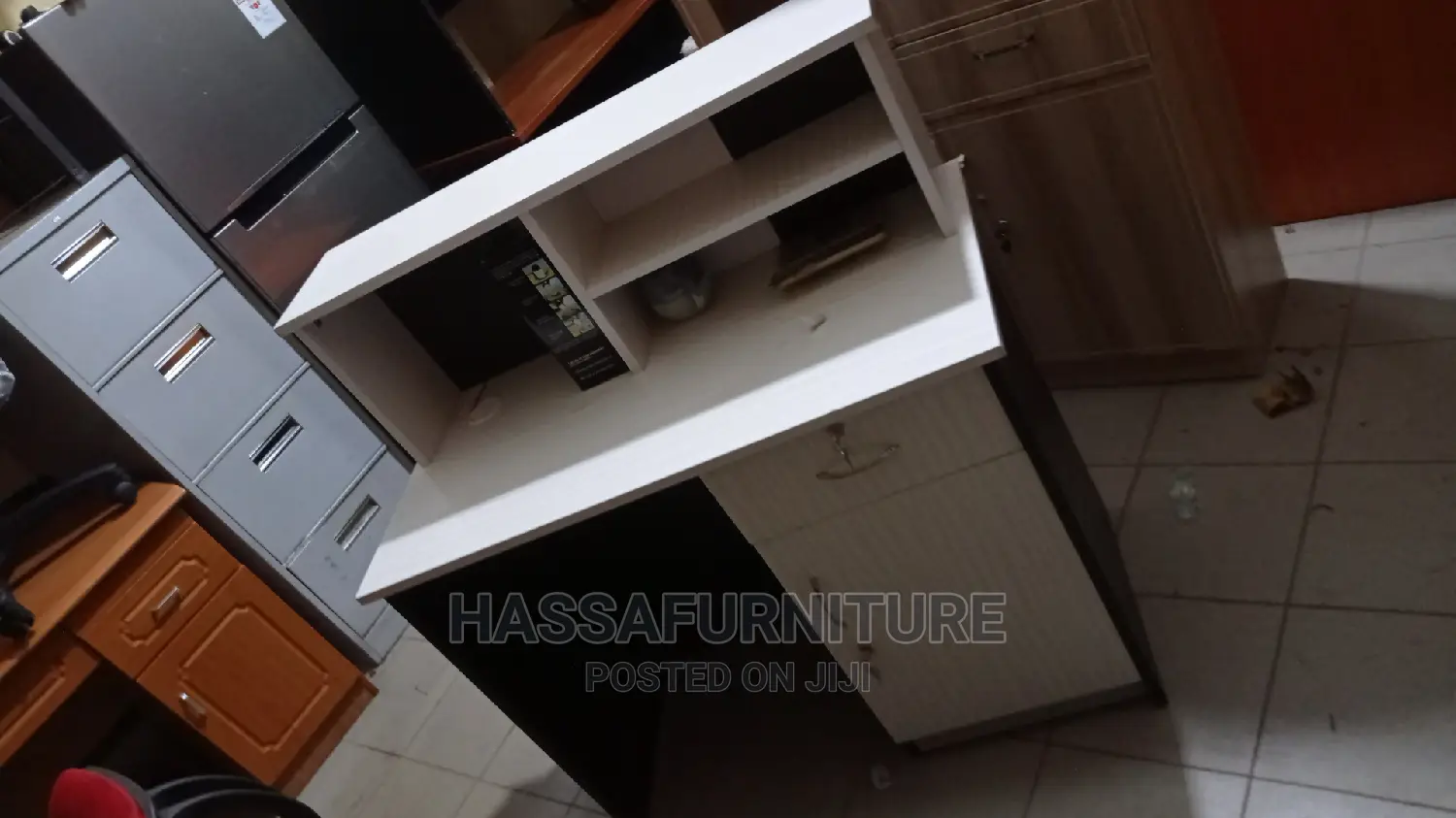 Reception Desk Size 1meter Brand New