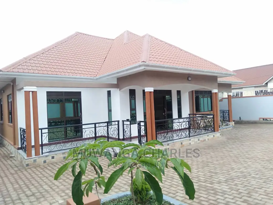 4bdrm House in Fs Properties Ltd, Kampala for Sale