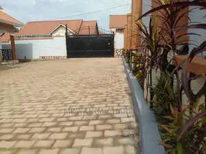 4bdrm House in Fs Properties Ltd, Kampala for Sale