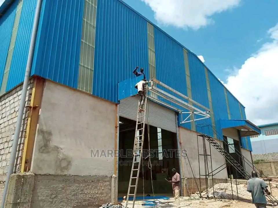 Warehouses For Rent in Industrial Area