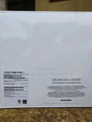 New Laptop Apple MacBook Air 8GB Intel Core M SSD 256GB