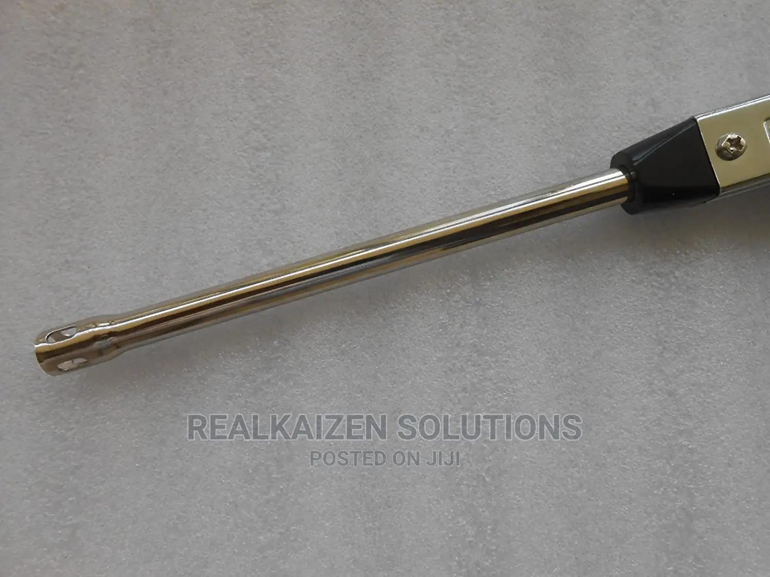 Japan Spark L Stainless Steel Electronic Gas Igniter
Lighter