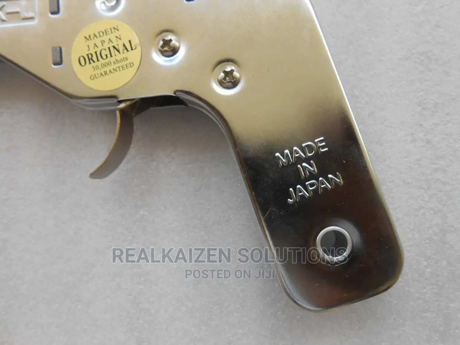 Japan Spark L Stainless Steel Electronic Gas Igniter
Lighter