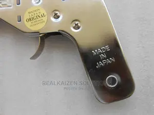 Japan Spark L Stainless Steel Electronic Gas Igniter
Lighter