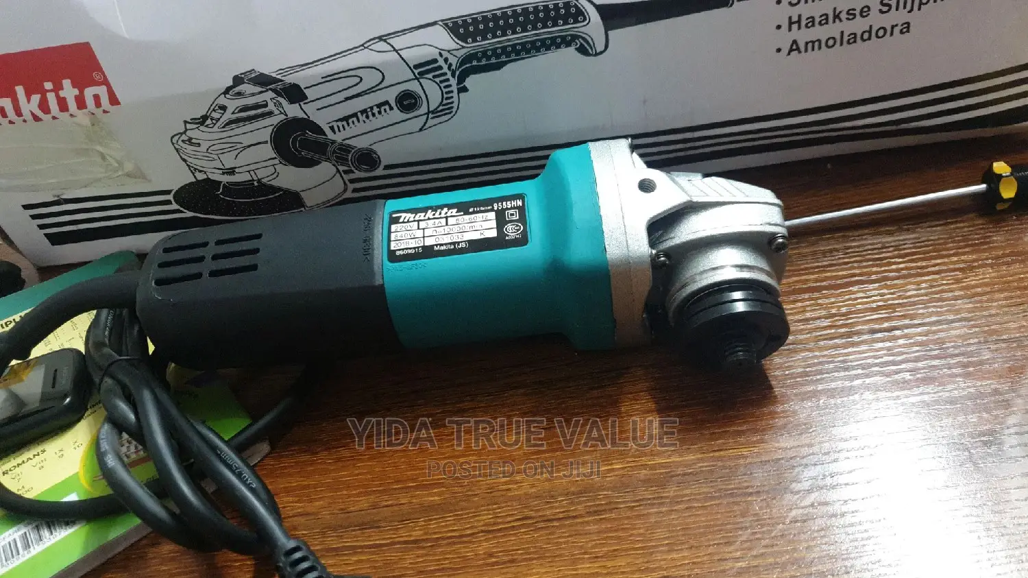 Baby Grinder Makita