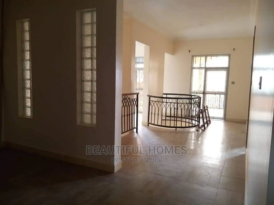 Furnished 6bdrm Mansion in Kira Tarmack Access, Kampala for Sale