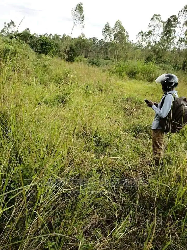 1acre Is Available for Sale in Busika Gayaza Road