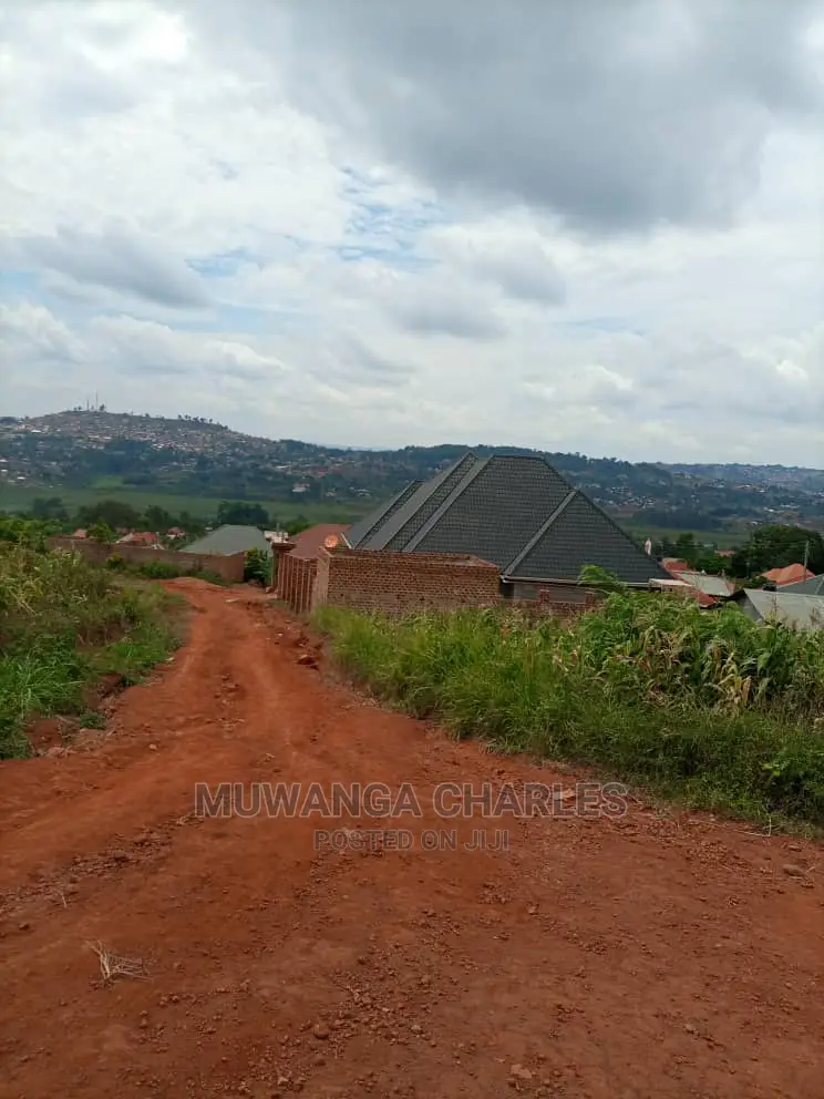 Plot Is Available for Sale in Kira