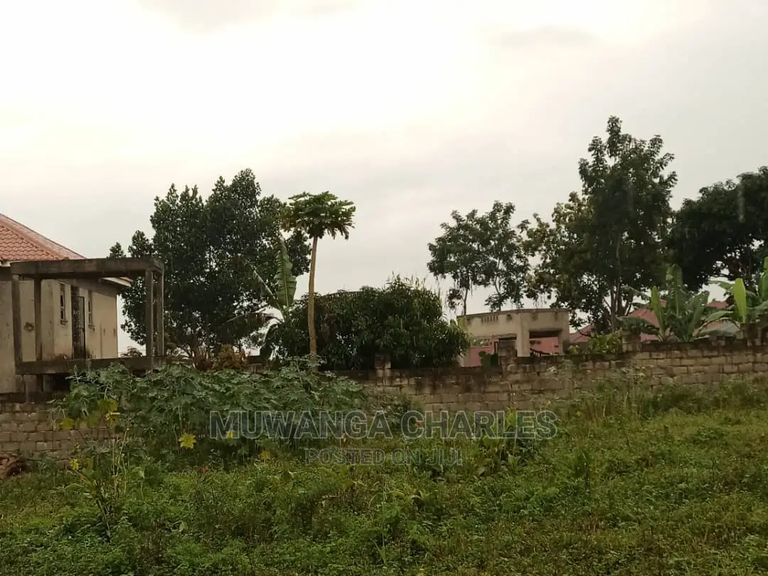 Plot Is Available for Sale in Matugga Sanga