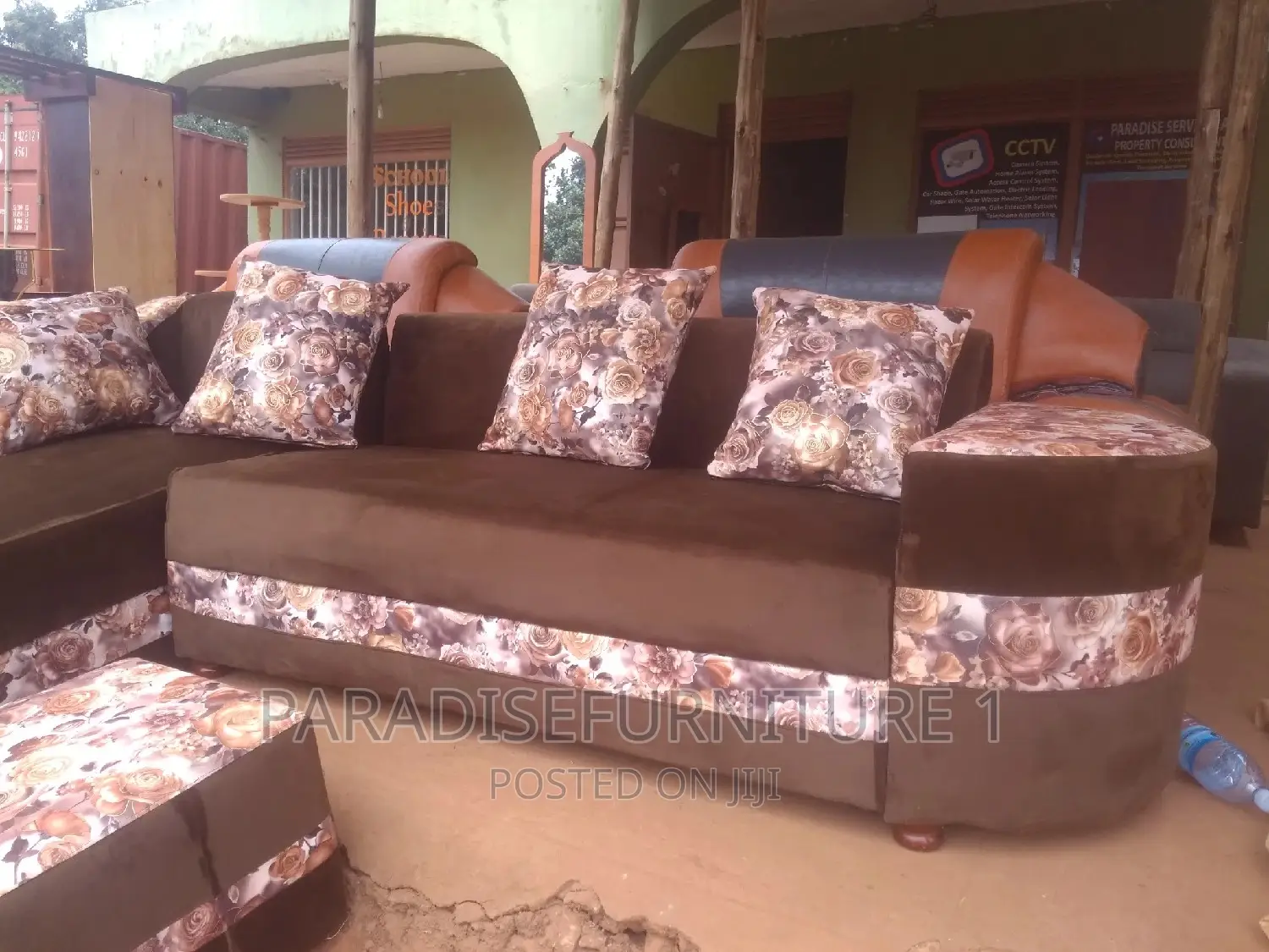 Sofa Sets on Sale Ugx.745000