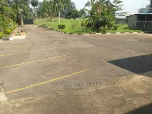 10bdrm Mansion in Bugolobi, Kampala for Rent