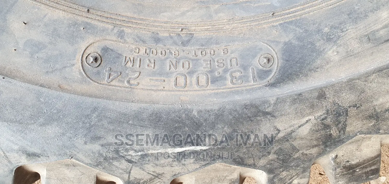 1300r24 Tyres