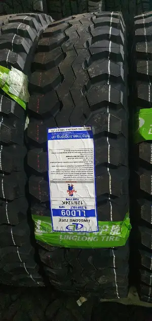 825r16 Linglong Mudgrip Behind Tyres