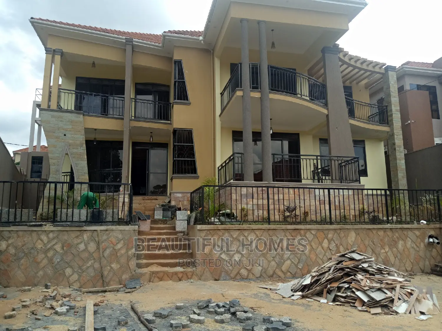 Furnished 6bdrm Mansion in Kiwatule, Kampala for Sale