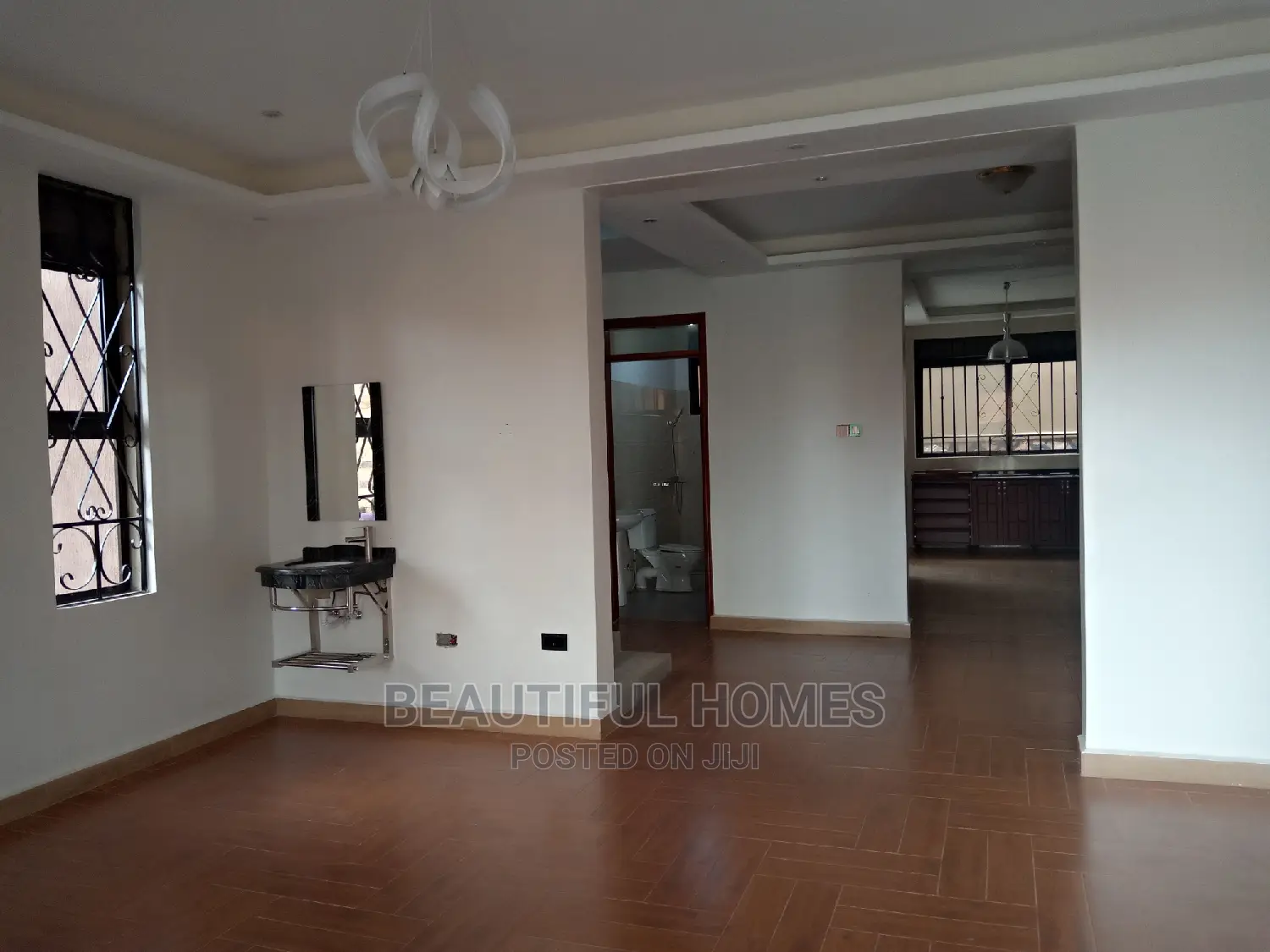 Furnished 6bdrm Mansion in Kiwatule, Kampala for Sale