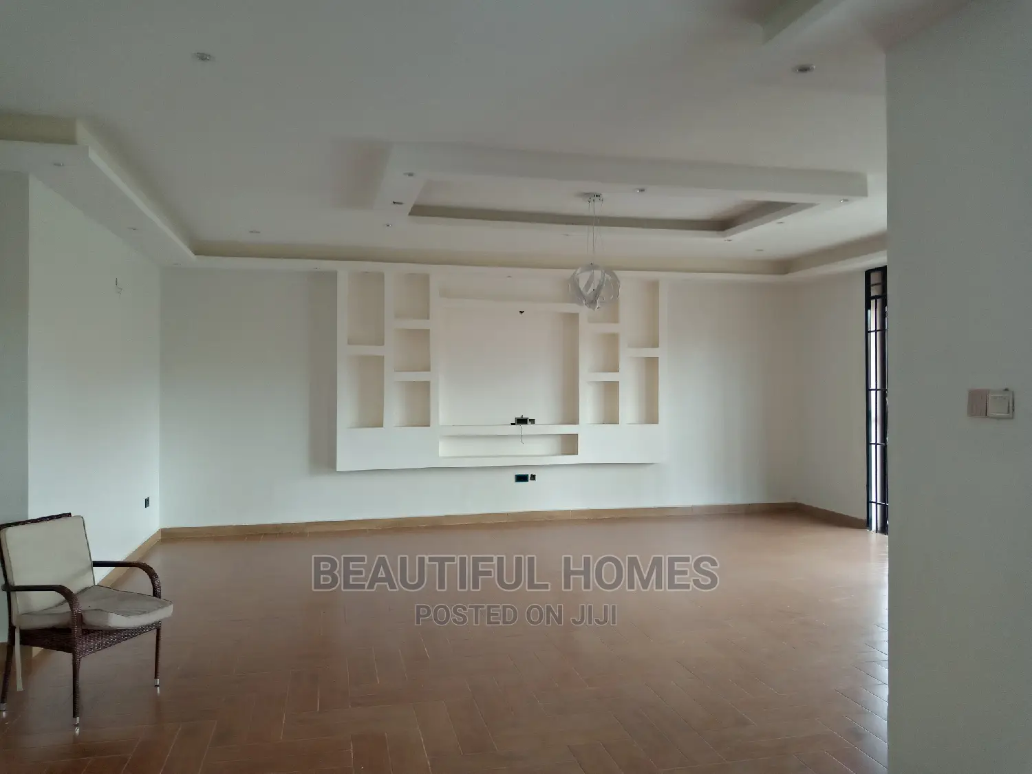Furnished 6bdrm Mansion in Kiwatule, Kampala for Sale
