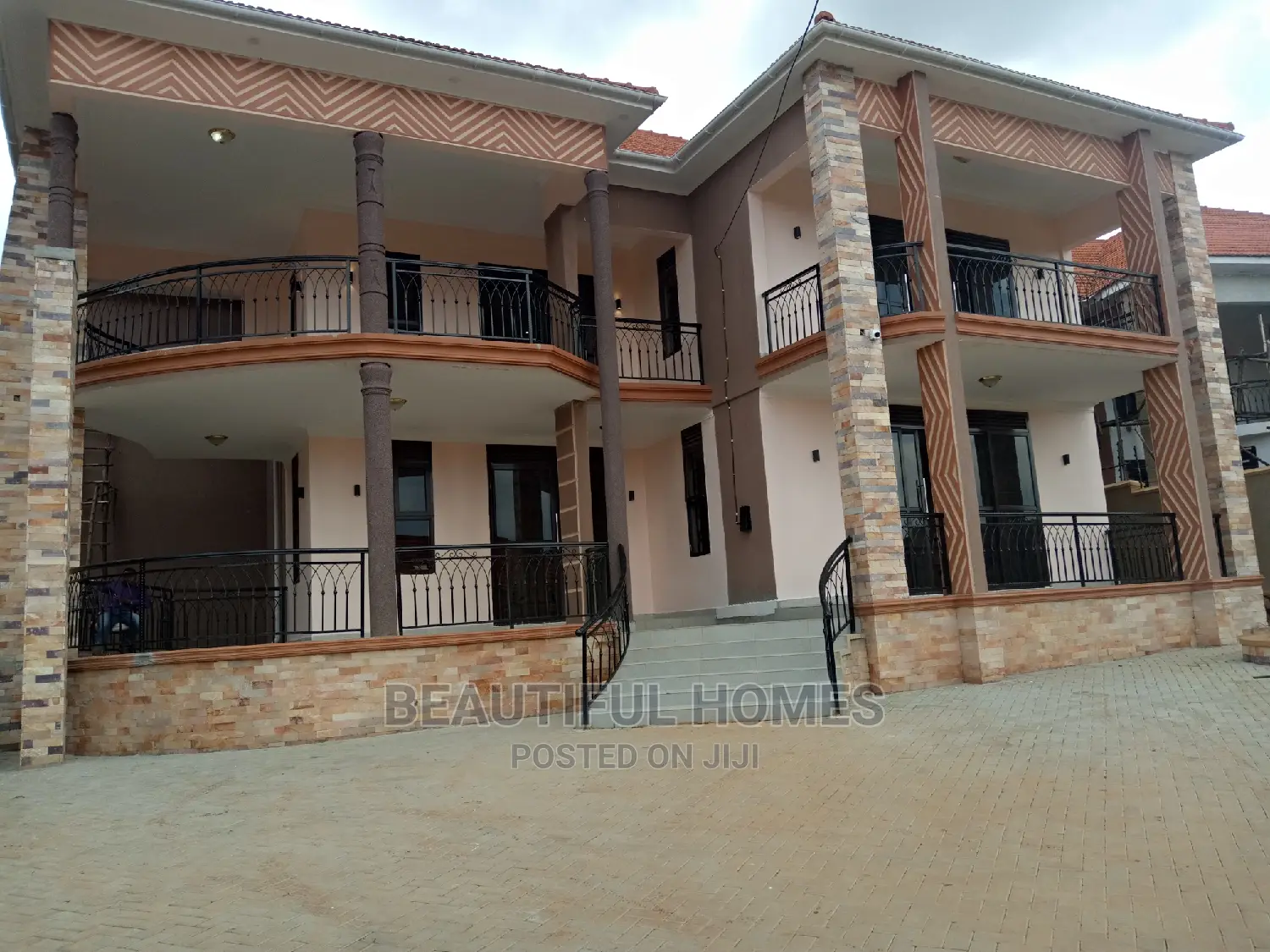 Furnished 6bdrm Mansion in Kiwatule, Kampala for Sale