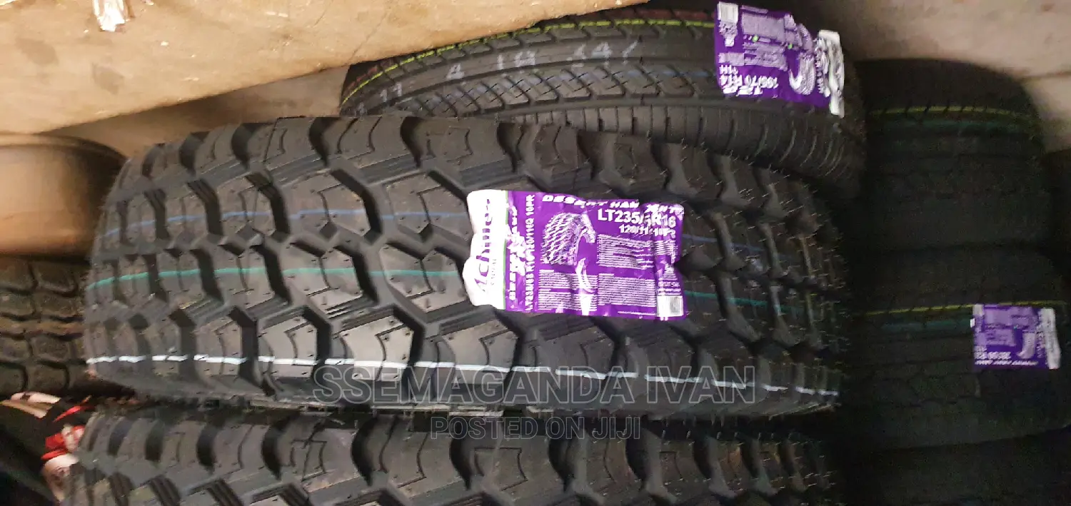 235/85r16 Achilles M/T