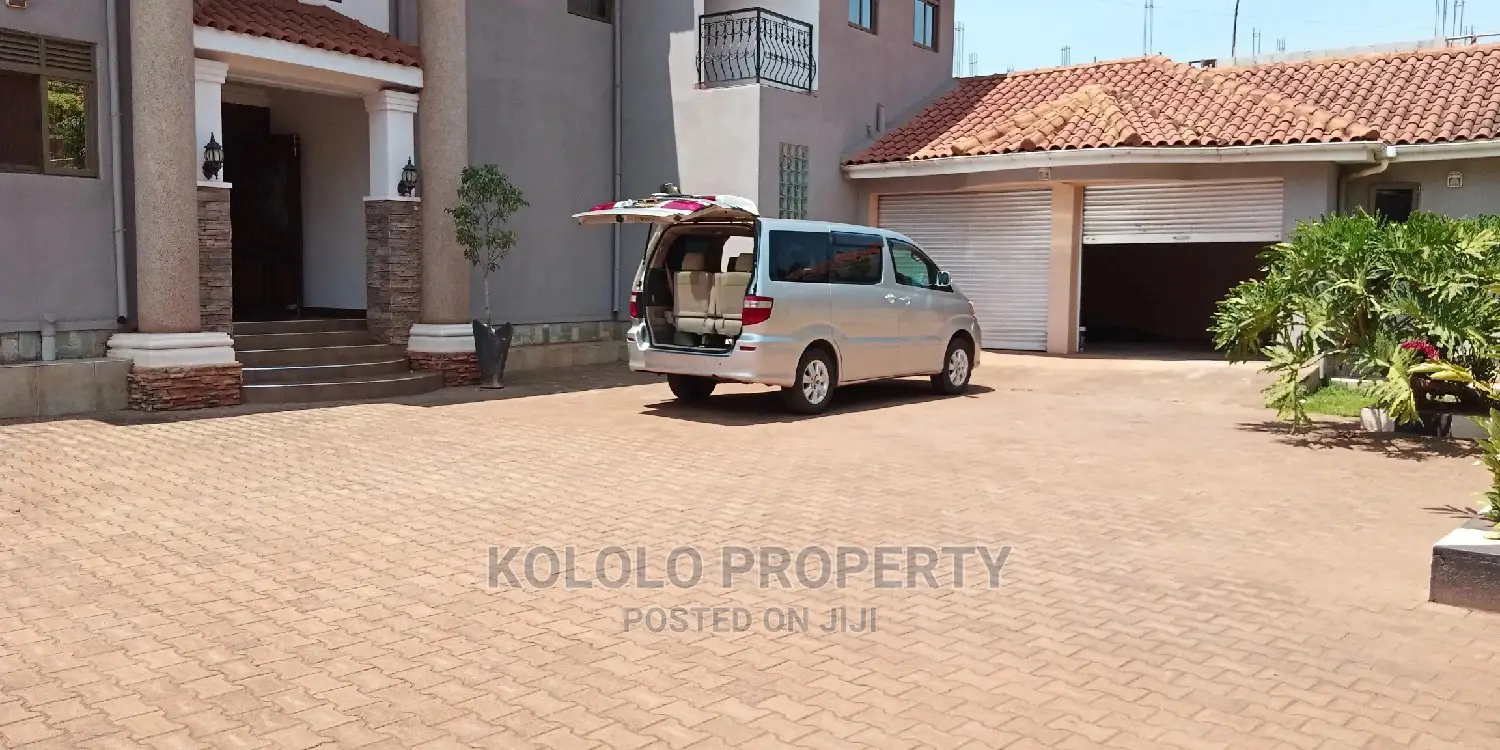 6bdrm Mansion in Naguru, Kampala for Sale