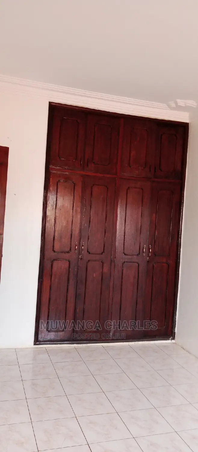 7bdrm House in Fs Properties Ltd, Kampala for Rent