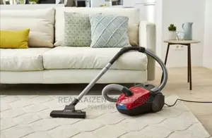 Philips Powergo 3L Canister Vacuum Cleaner 1800W