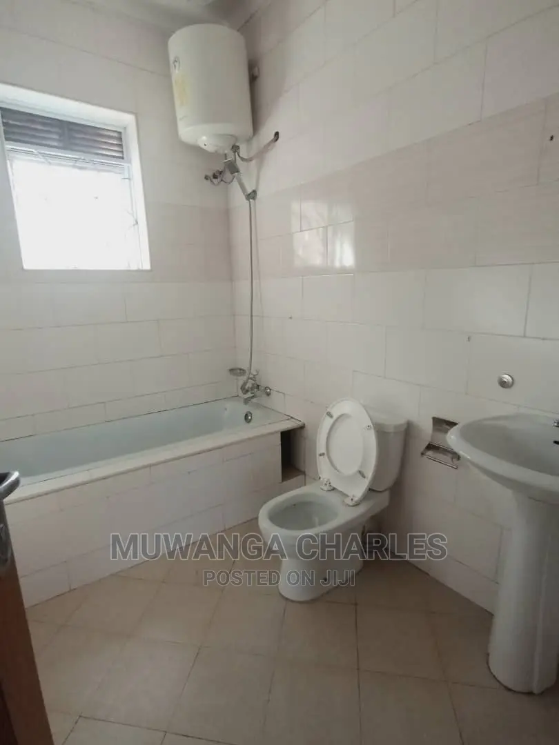 2bdrm House in Fs Properties Ltd, Kampala for Sale