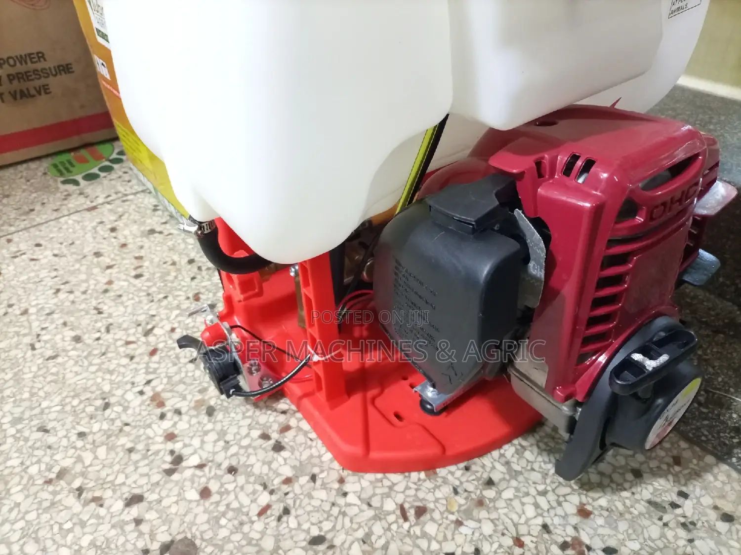 4stroke Knapsack Power Sprayer With GX35 Honda Petrol Engine