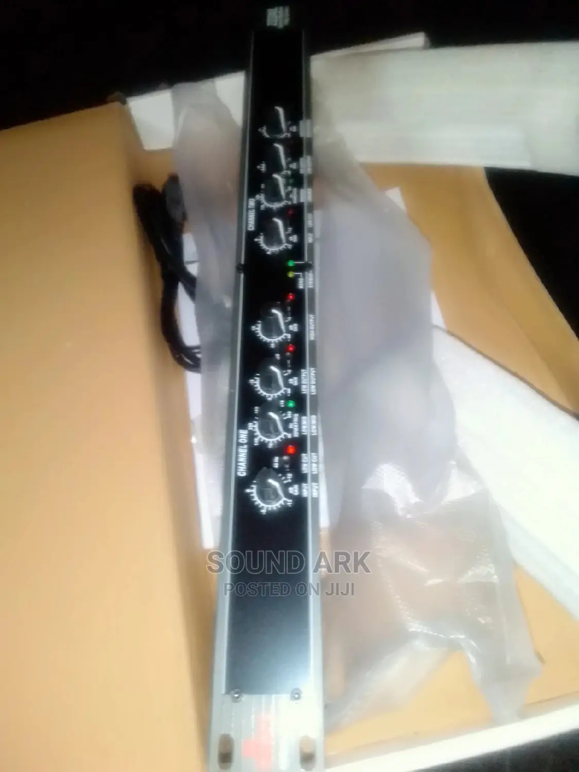 Crossover Dbx 223/223xl Two Ways