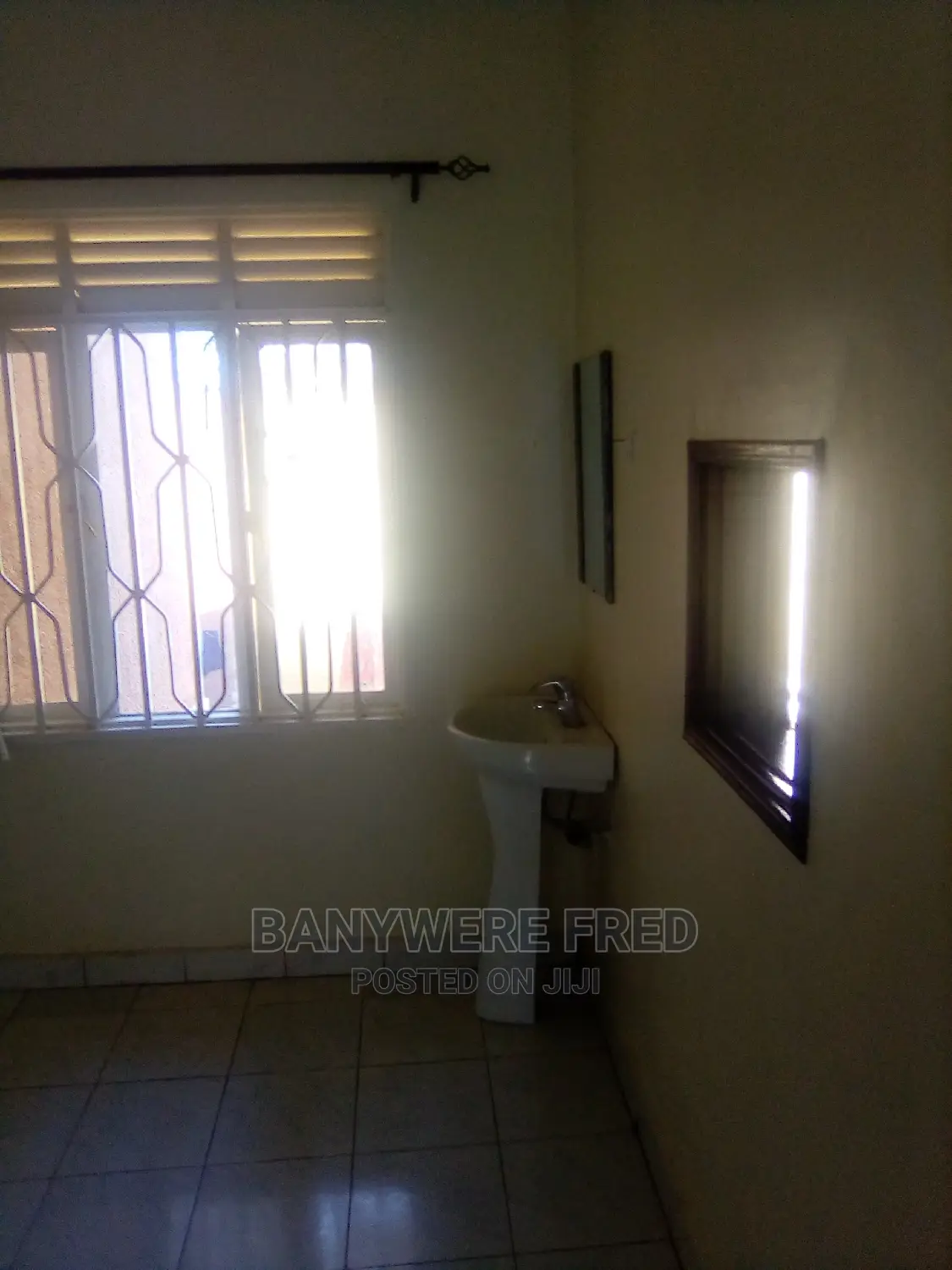 Furnished 3bdrm Bungalow in Wakiso for Sale